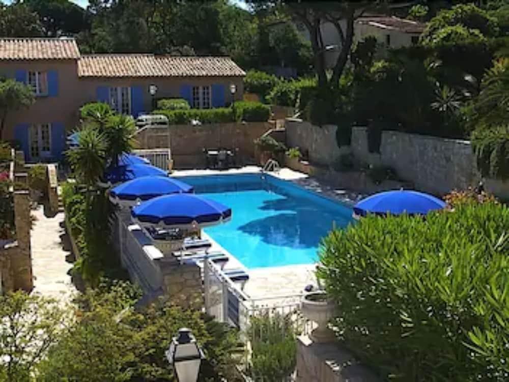 Hotel Jas Neuf Sainte-Maxime Exterior photo