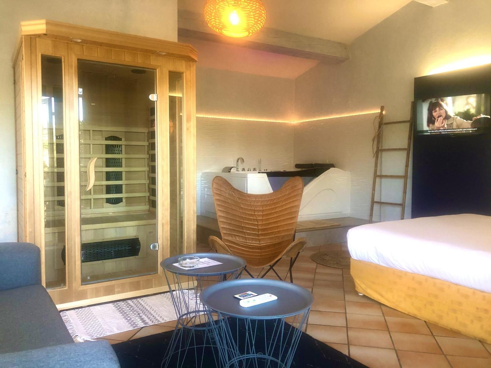 Hotel Jas Neuf Sainte-Maxime Room photo